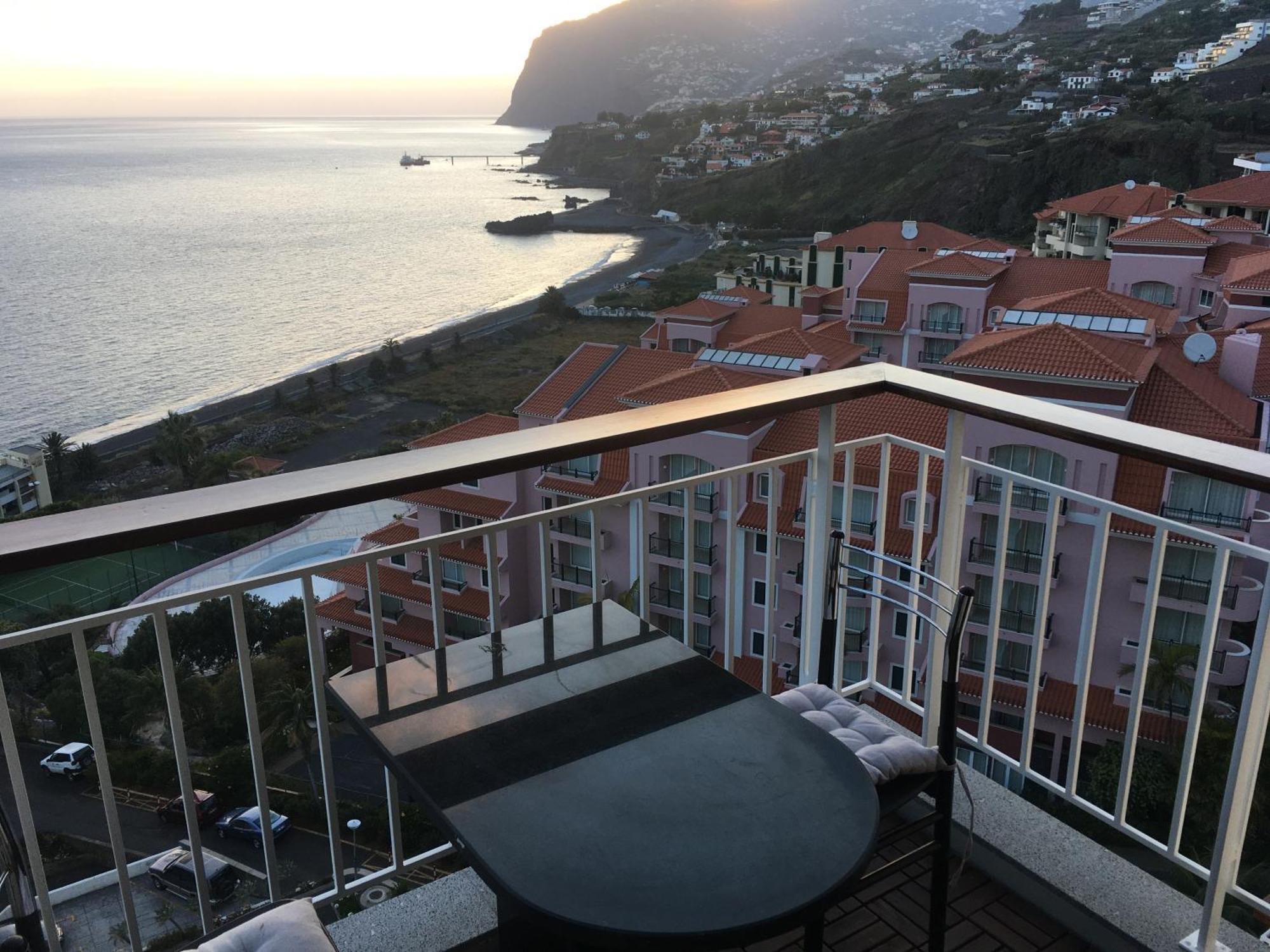 Sunny Bayhill With Swimming Pool Lägenhet Funchal  Exteriör bild